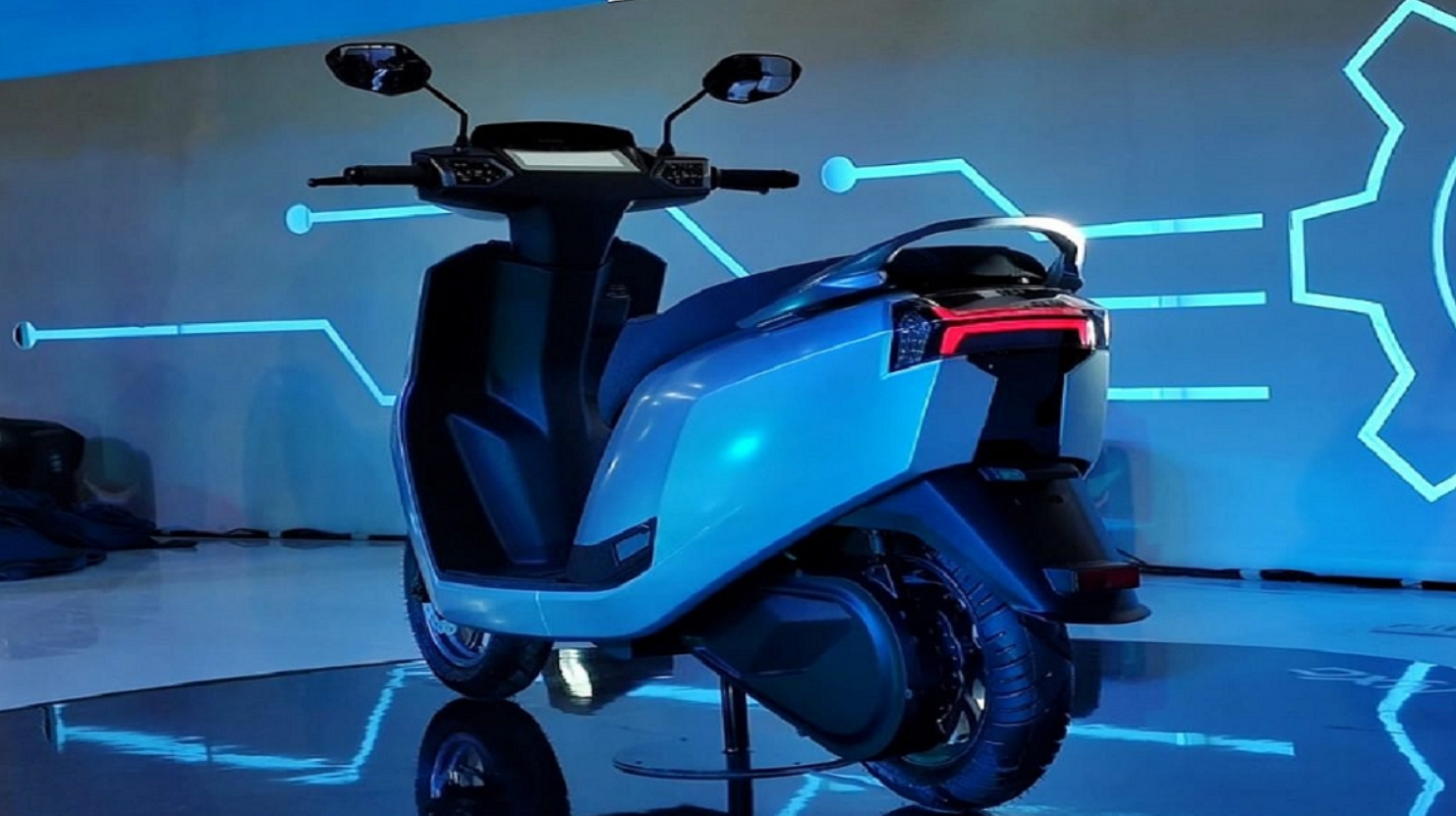 Greaves-NXG-Electric-scooter Greaves Electric Scooter