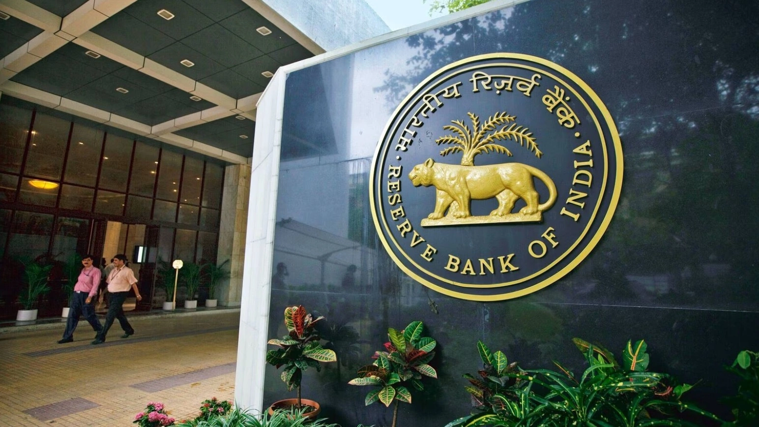 Reserve-Bank-of-India-cuts-repo-rate Reserve Bank of India (RBI)