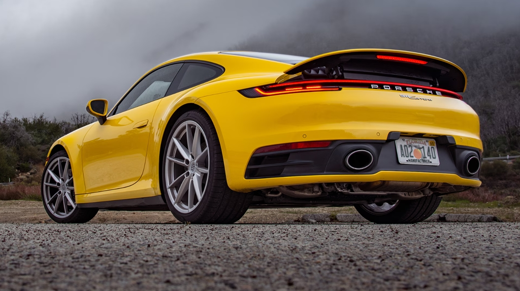 Porsche-911-hybrid-model Porsche 911 GTS Hybrid